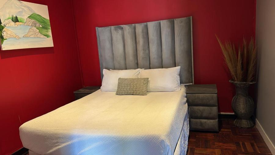 Blue Lantern Bed And Breakfast Kempton Park Exterior photo